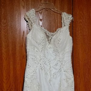 White Maggie Sottero Wedding Dress